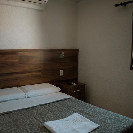 Hotel Masseilot Santana do Livramento Exterior foto